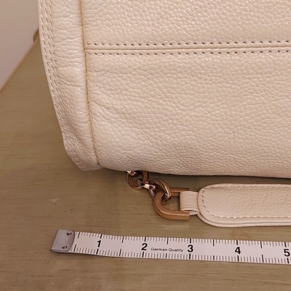 SOLD!!!Cute leather purse - Picture 11 of 16